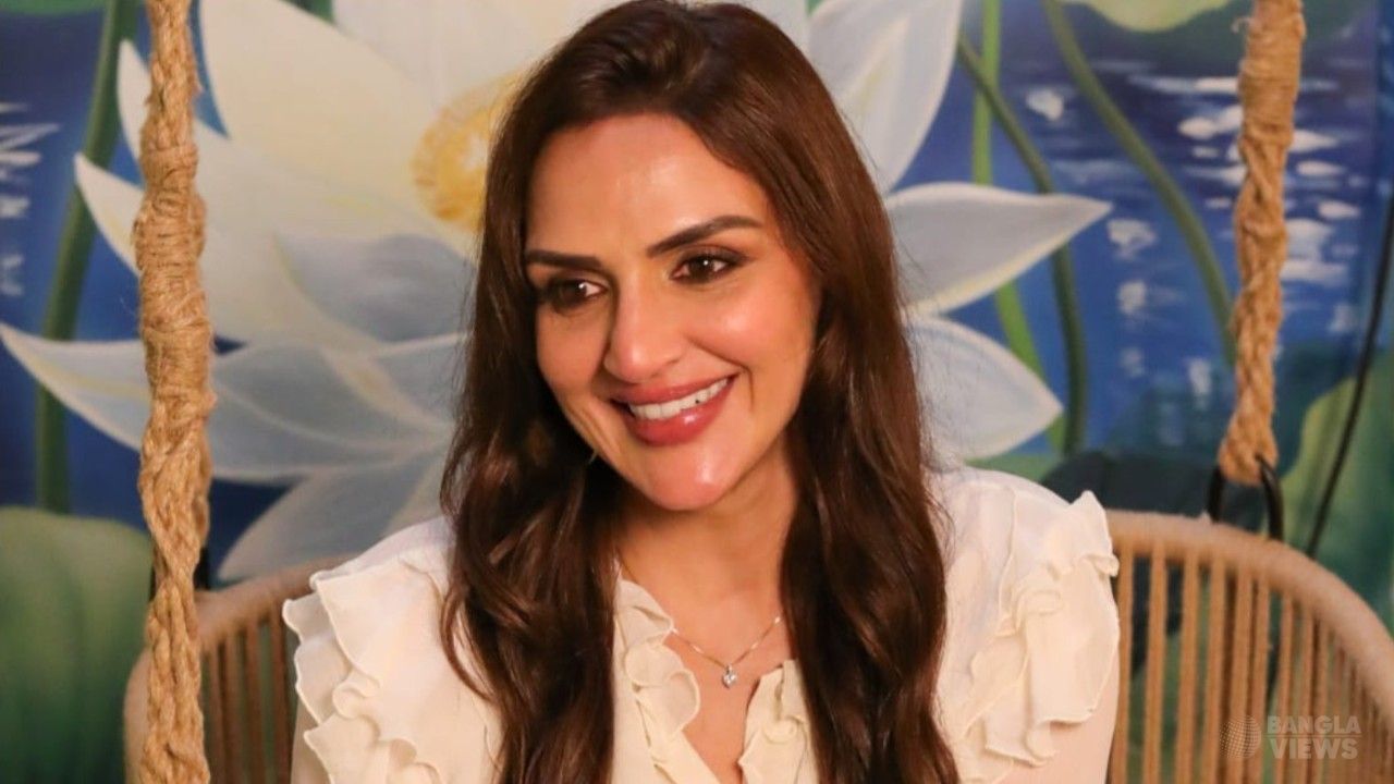 দীর্ঘ বিরতি ভেঙে বড় পর্দায় ফিরছেন এশা দেওল
