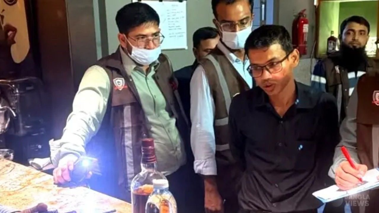 গুলশানের কিং ফিশার রেস্টুরেন্টে এনবিআরের অভিযান, জব্দ অ্যালকোহল