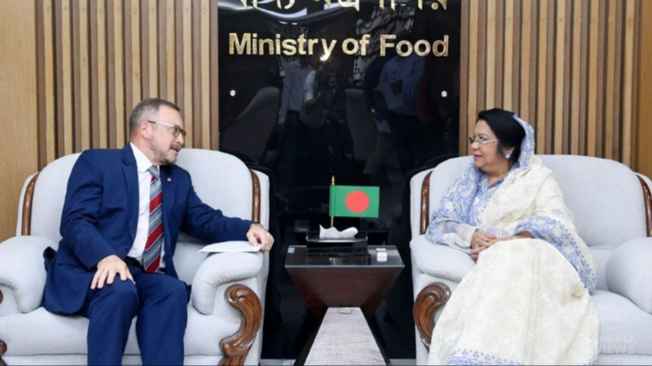 খাদ্যমন্ত্রীর সঙ্গে রুশ রাষ্ট্রদূতের বৈঠক: পায়রায় সাইলোর প্রস্তাব
