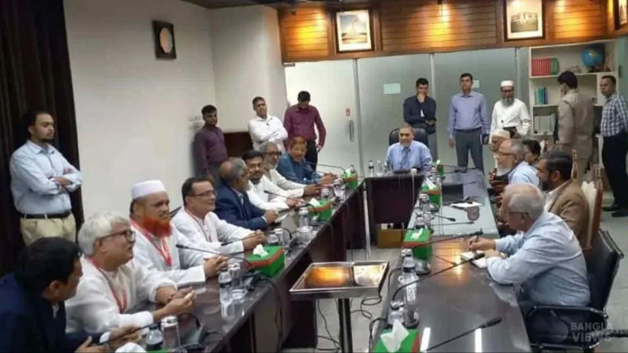 ঠাকুরগাঁওয়ে ভোটের আগের দিন সিইসির সঙ্গে বৈঠকে জামায়াতের ১১ দলীয় জোট