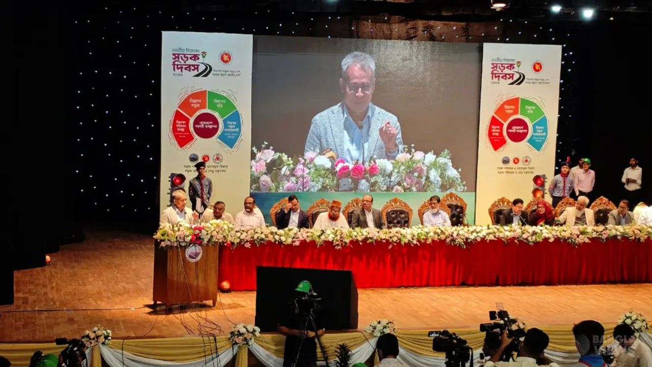 নিরাপদ সড়ক গড়তে শুধু সরকারকে দায় দিলে হবে না: সড়কমন্ত্রী