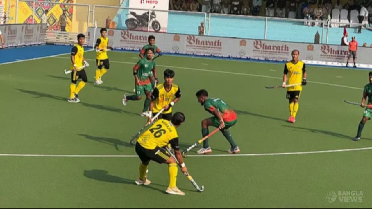মালয়েশিয়ার কাছে ৬-১ গোলে হেরে হ্যাটট্রিক পরাজয় বাংলাদেশের