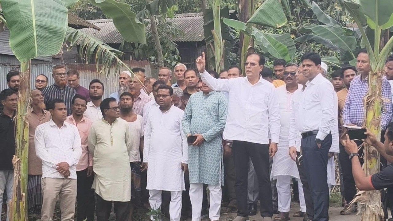 দখলমুক্ত করে খাল খনন শুরু করতে চায় সরকার: ত্রাণমন্ত্রী